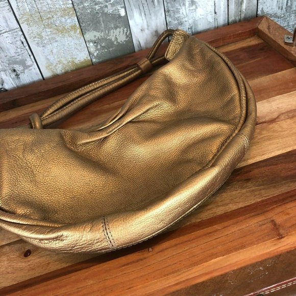 Fossil leather gold hobo purse - Picture 3 of 10